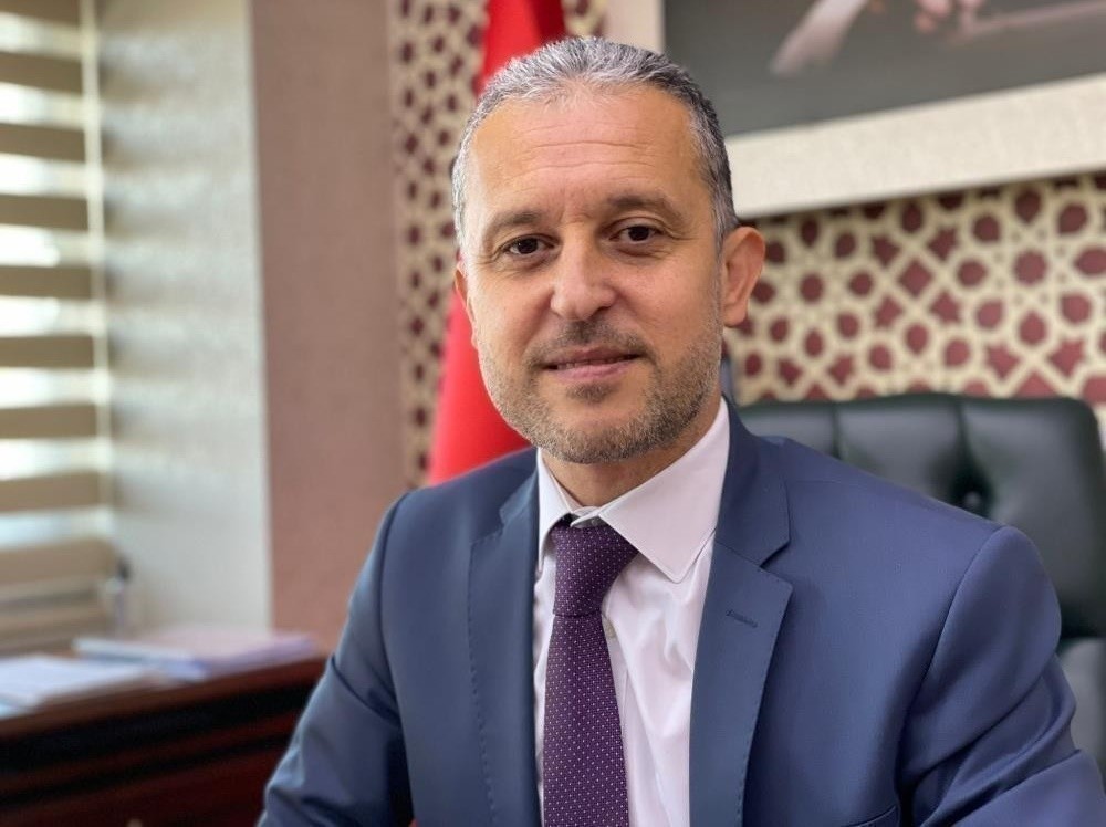 duzcede-mantar-uyarisi-zehirlenme-2-ila-6-saatte-ortaya-cikabiliyor-041522