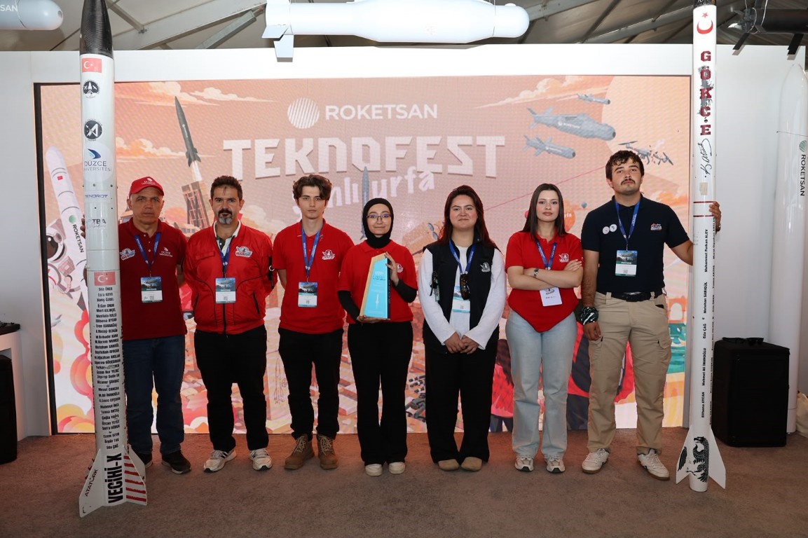 duzce-universitesi-teknofestten-5-odulle-dondu-4-025642
