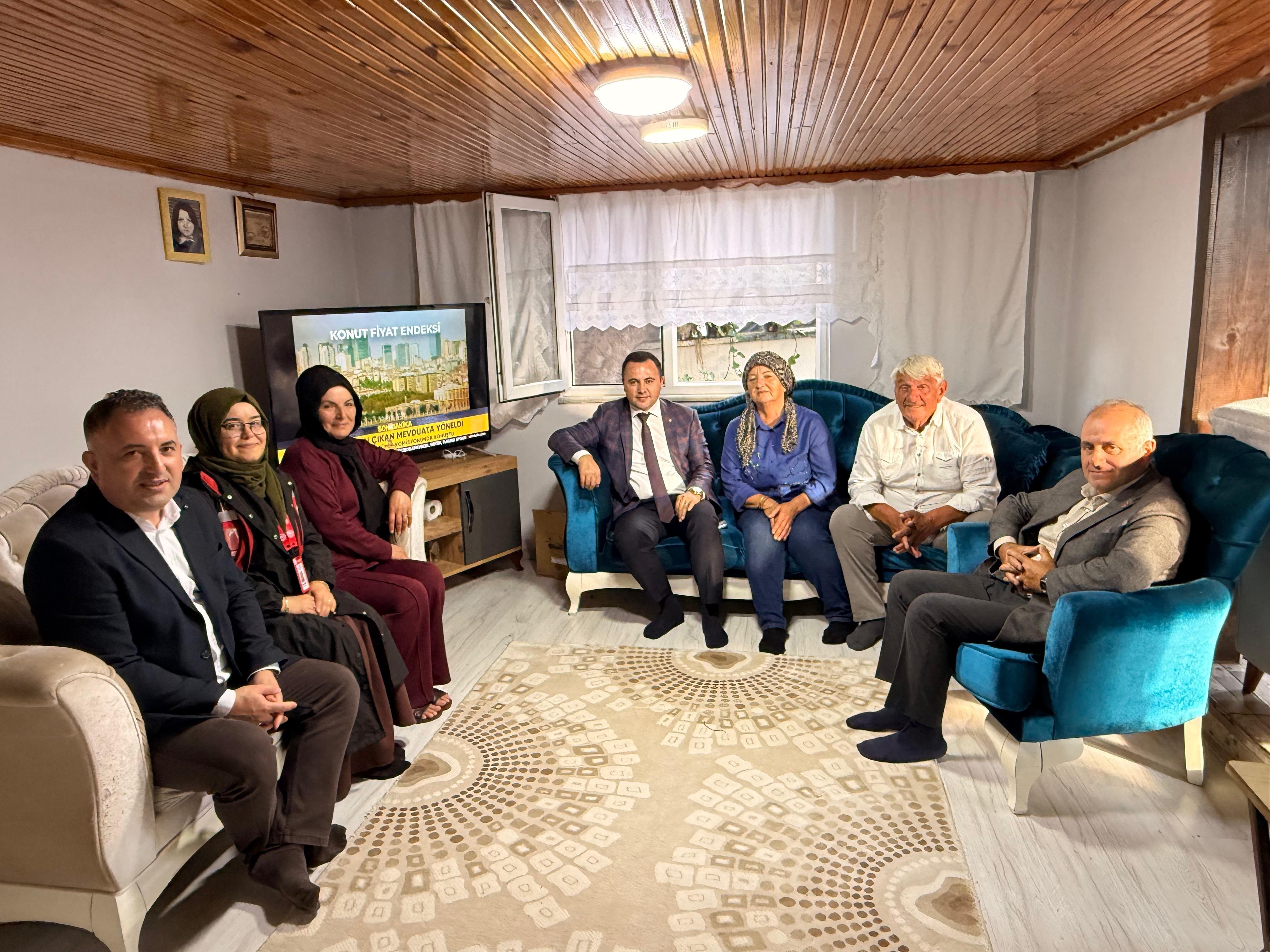 Akçakoca'da iki Kıbrıs gazisine taziye ve geçmiş olsun ziyareti