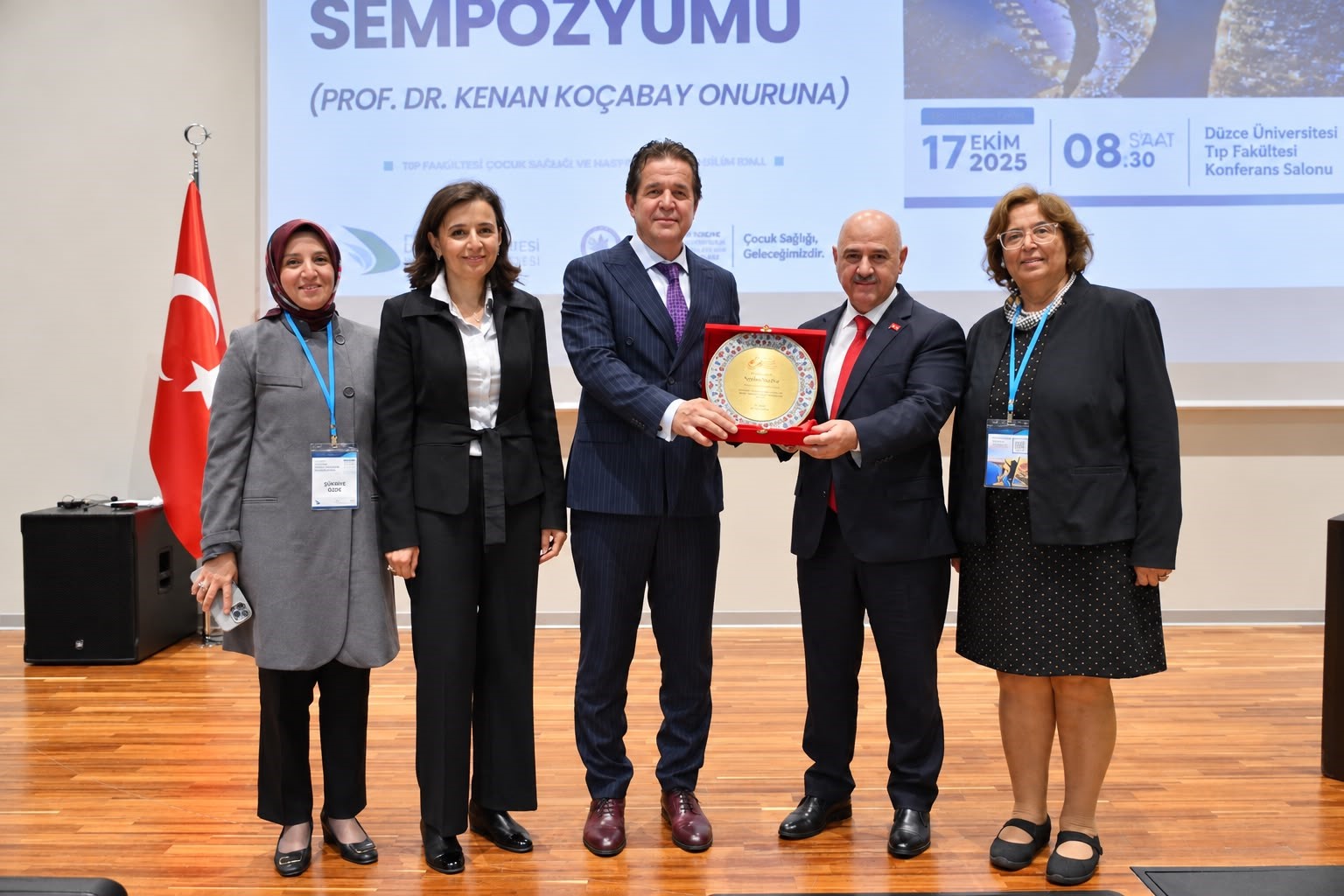 duzcede-cocuk-sagligi-masaya-yatirildi-rsv-kalp-ve-beslenme-gundemde-3-024603