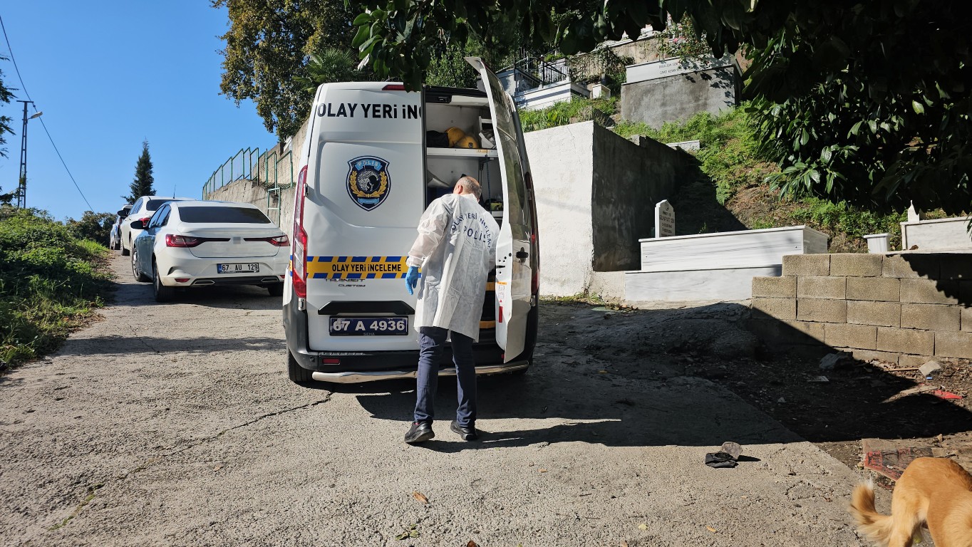 kozluda-emekli-polis-memuru-mezarlikta-olu-bulundu-2-012223