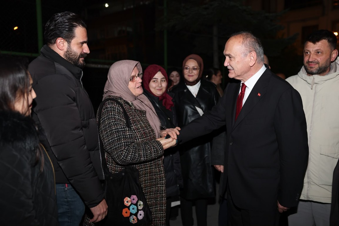 duzcede-yol-yamalari-robotik-olacak-ozlu-acikladi-2-073618