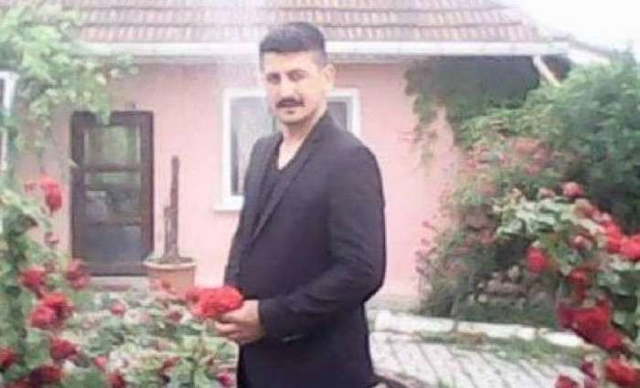 Kestiği ağacın altında kalan orman işçisi öldü