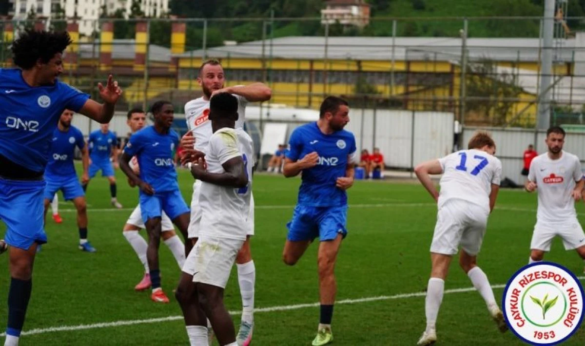 Çaykur Rizespor  Hazırlık Maçında Dinamo Batum'u Rize'de ağırladı