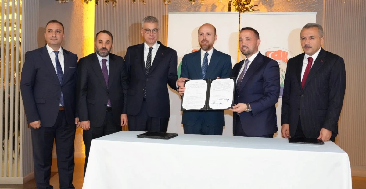 ZAVENDİKLİ MUSTAFA YILDIZ HOCANIN MİRASI MODERN EĞİTİMLE TAÇLANIYOR 