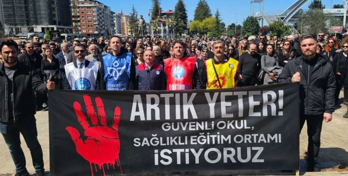 RİZE'DE HESAP SORMAK İÇİN ALANA ÇIKTILAR. ARTIK YETER!