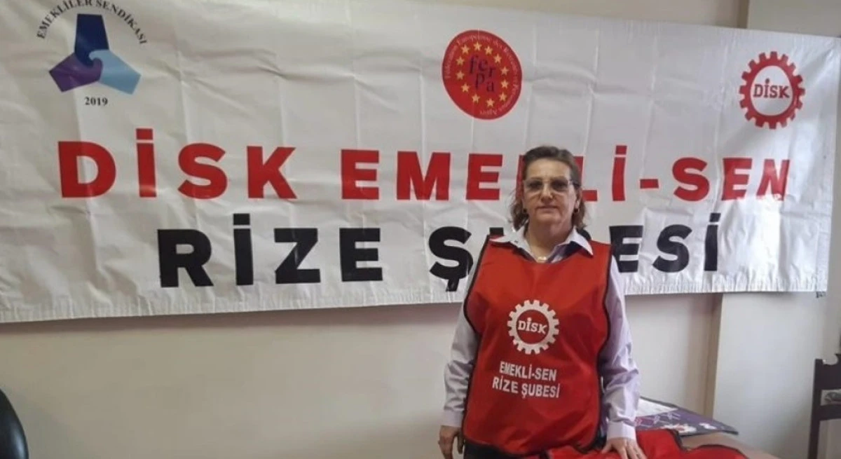 EMEKLİLER RİZE'DE MEYDANLARA ÇIKIYOR