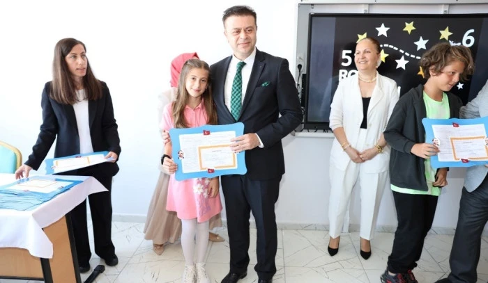 Rize'de 55 Bin 552 Öğrenci Karne Heyecanı Yaşadı