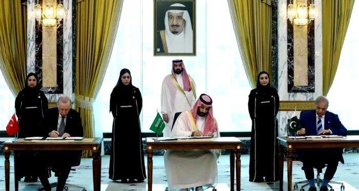 Türkiye, Suudi Arabistan ve Pakistan'dan ortak savunma anlaşması