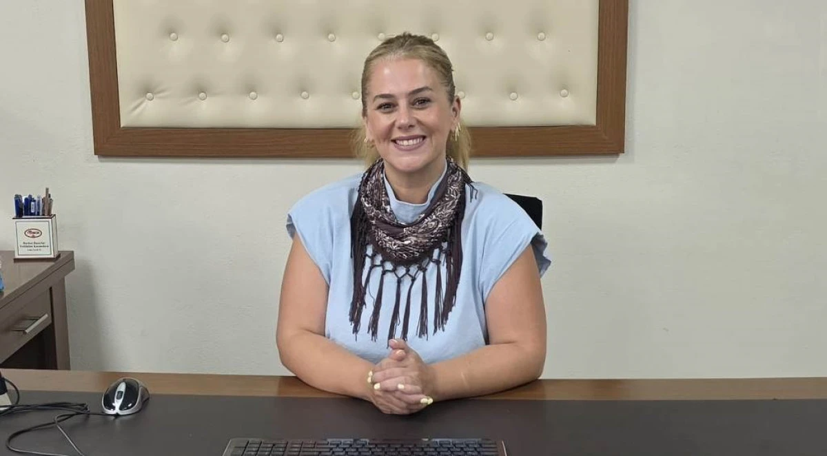 RİZE LİSESİ TARİHİNDEKİ İKİNCİ KADIN MÜDÜR OLDU