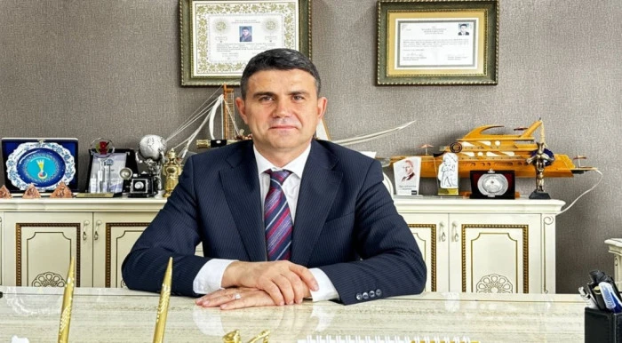 RİZE'DE ŞAŞIRTAN KARAR. ADAY OLMAYACAĞIM