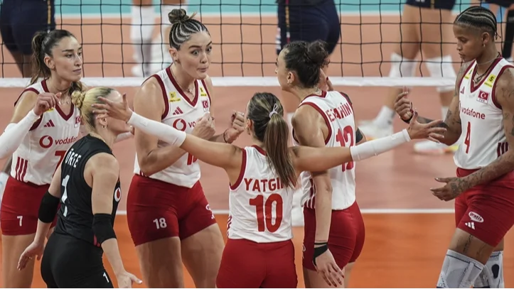 FİLENİN SULTANLARI AVRUPA ŞAMPİYONU. TÜRK HALKINI SEVİNCE BOĞDULAR