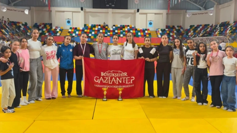 Gaziantepli sporculardan 8 ayda dünya başarısı