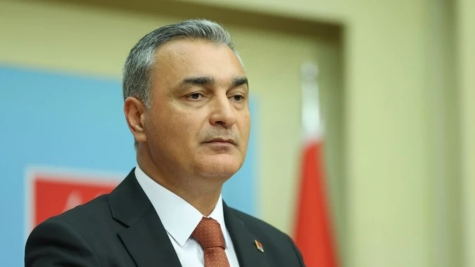 Müslim Sarı’dan Adalar çıkışı: Bugün ortaya çıkan tabloyu tek başına seçimle değerlendirmek eksik olur