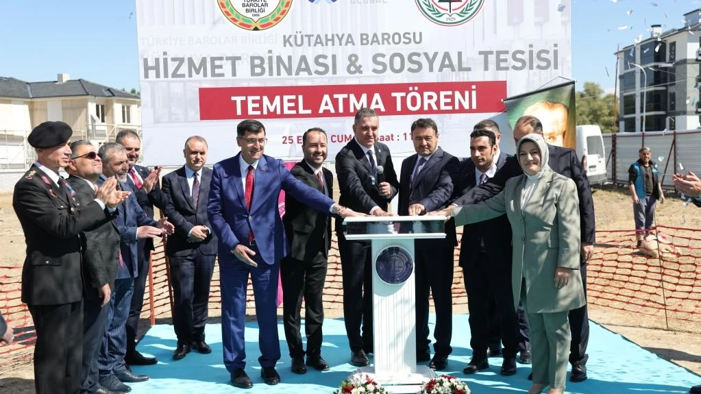 Kütahya Barosu'na yeni hizmet binası