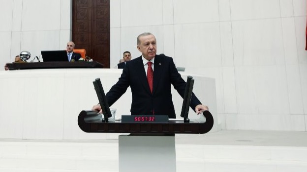 erdogan-mecliste-onustu-045040-1