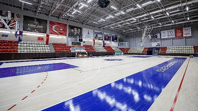 Celal Atik Spor Salonu yenilendi