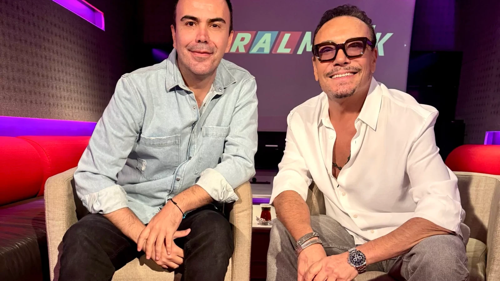 Cenk Eren'den gündem yaratacak olay cevaplar