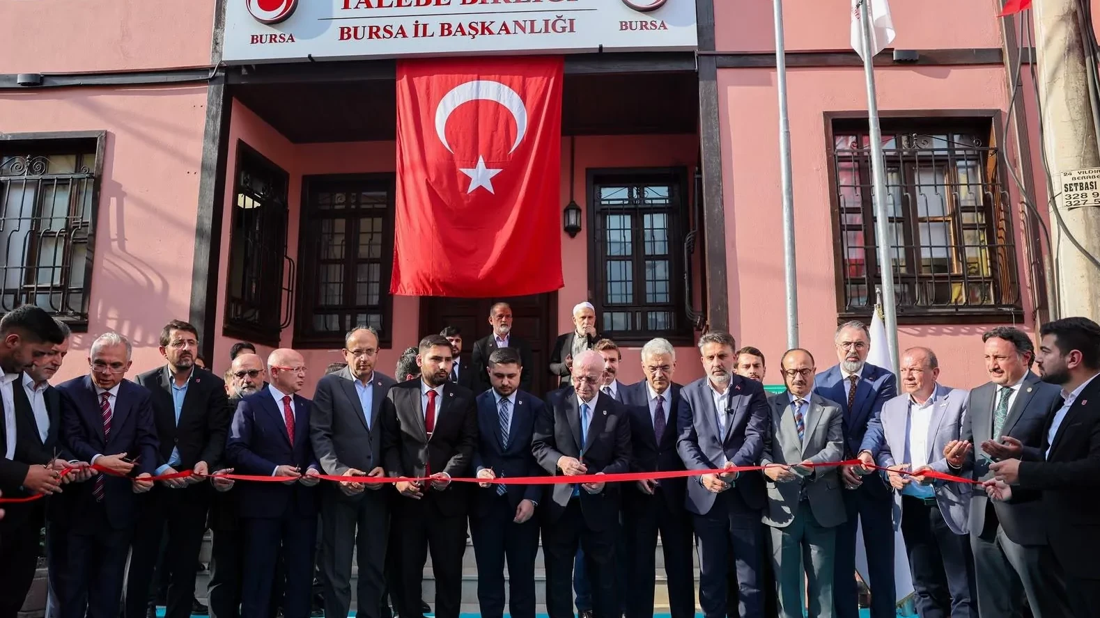 Millî Türk Talebe Birliği Bursa İl Başkanlığı yeni hizmet binası açıldı
