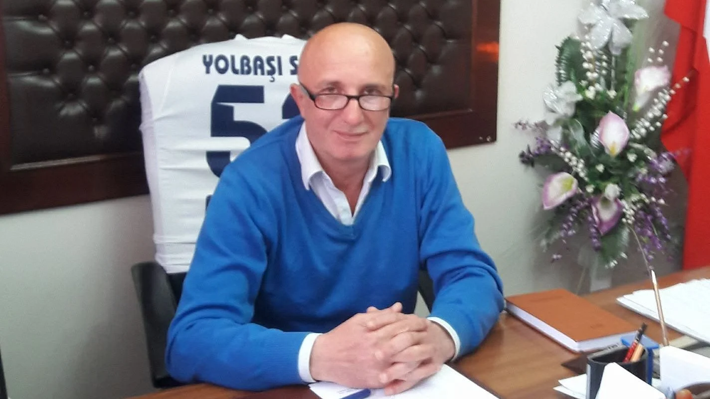 Rizeli Muhtar Çizmelerini Giydi, Su Depoları İçin Temizliğe Daldı!
