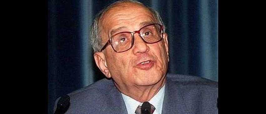 ESKİ BAKAN HAYATINI KAYBETTİ 
