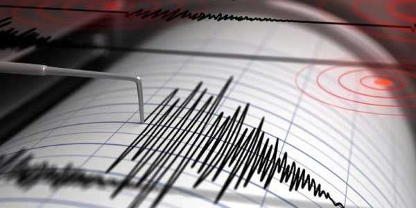 Erzincan'da gece yarısı büyük deprem