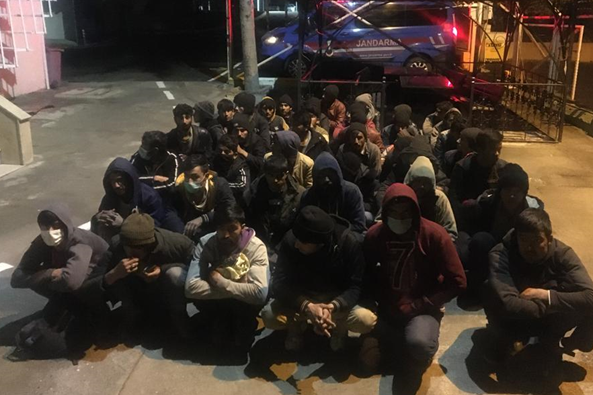 Kocaeli onları yakalayıp sınır dışı etti