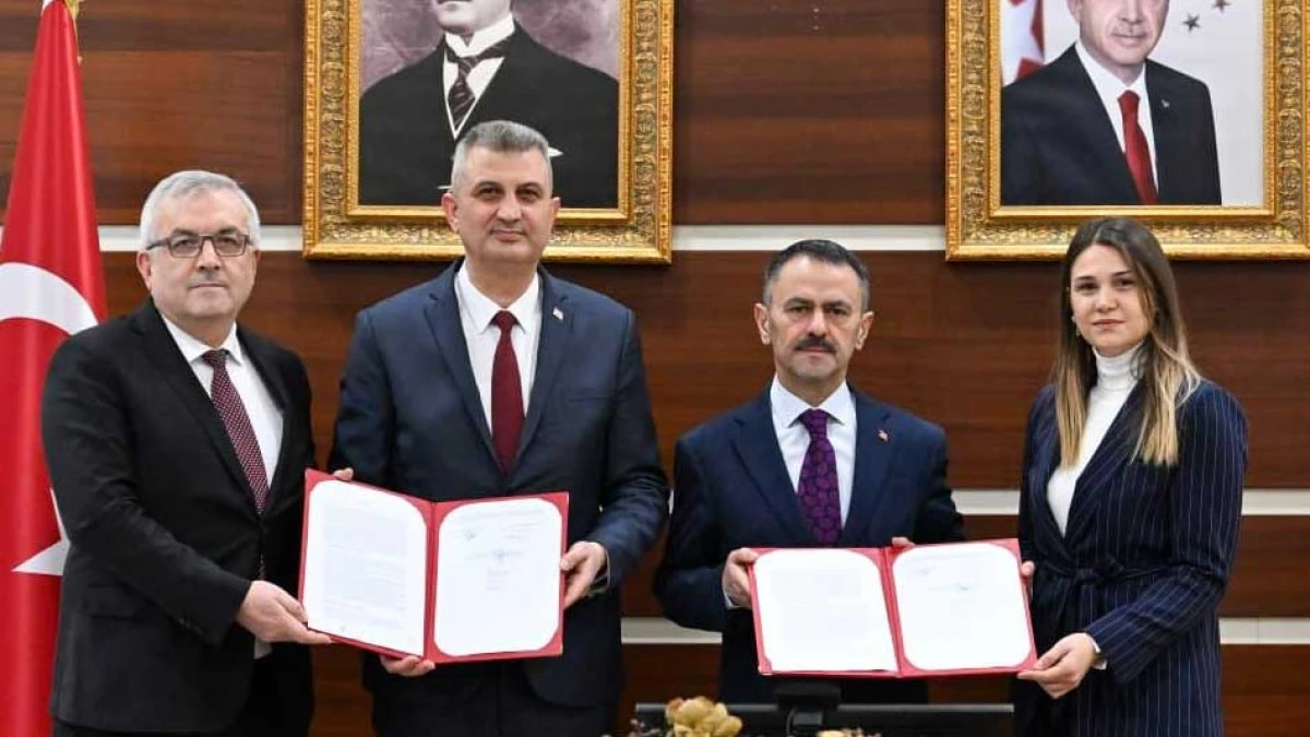 Gölcük Aile Sağlığı Merkezi için imzalar atıldı 