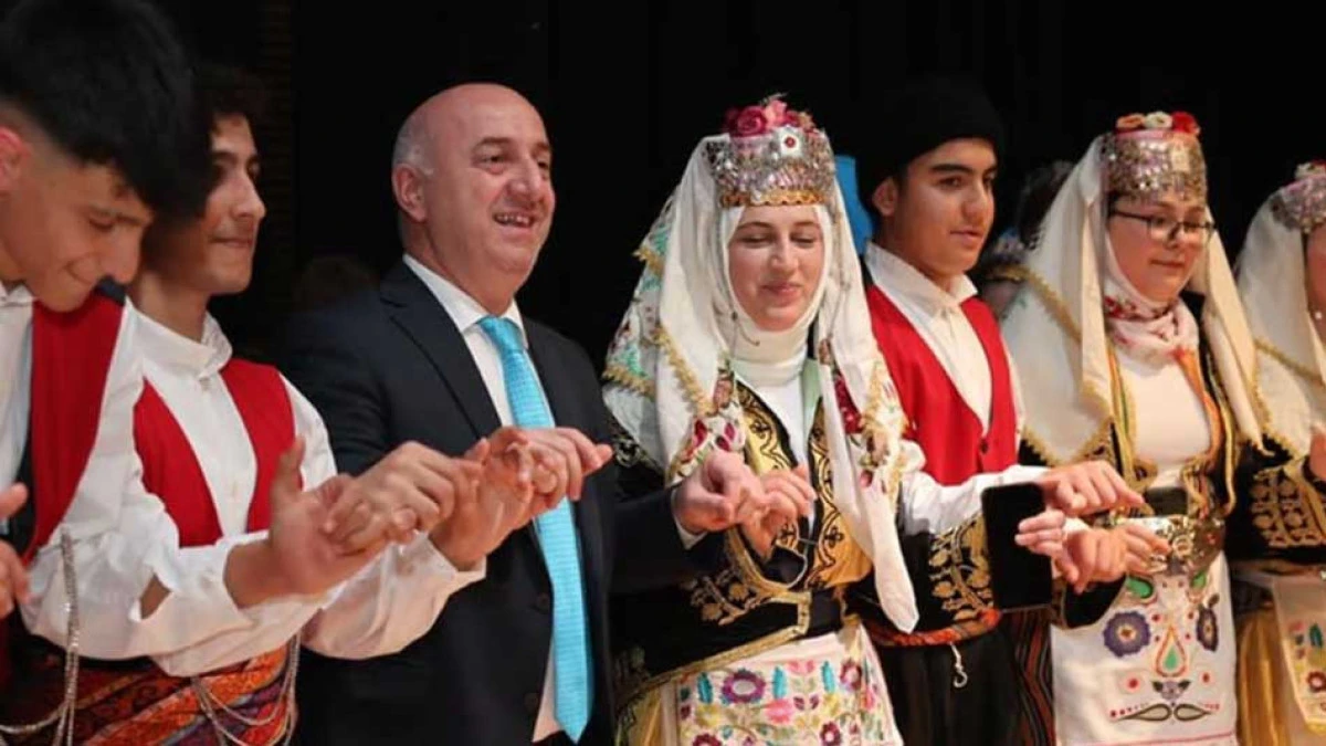 Darıca, halk oyunların şenliğinde buluşacak