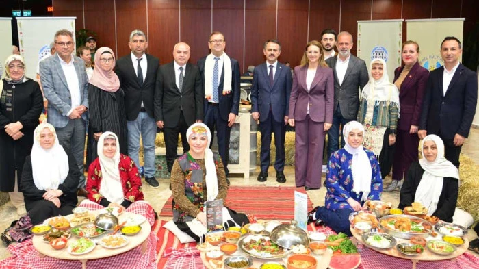 Kocaeli’nin eşsiz lezzetleri, Bir Sofrada Miras'ta buluştu  