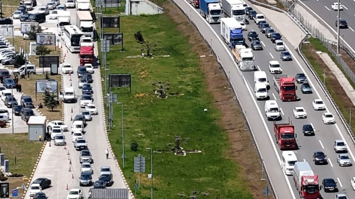 Bayram trafiği erken başladı
