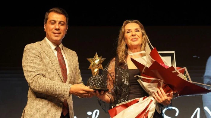 Kocaeli'den  Perihan Savaş'a ödül
