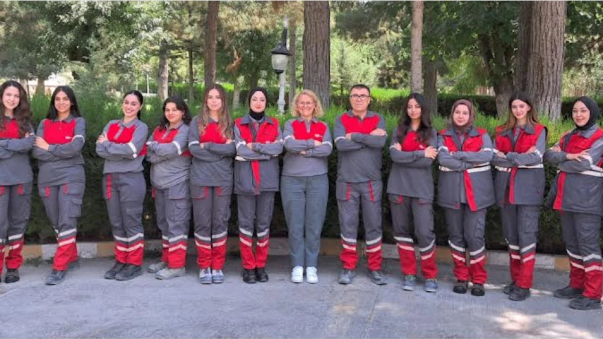 OYAK Çimento'nun CEMENTA Programı ilk mezunlarını verdi