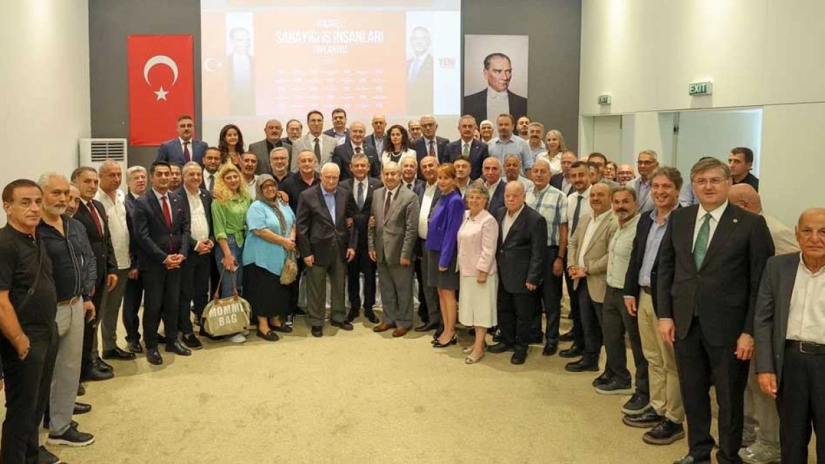 Özgür Özel Gebze'de 
