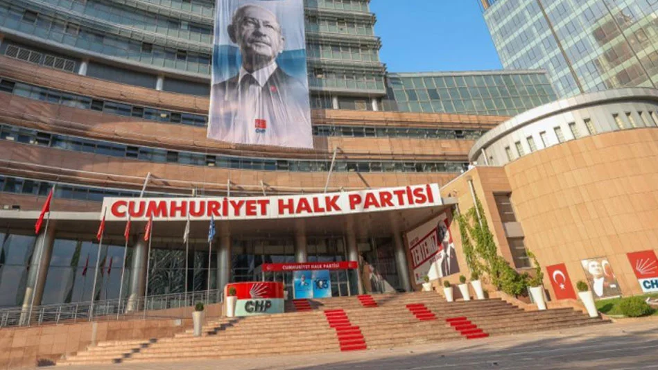 CHP'de istifa depremi. İşte istifa eden başkanlar
