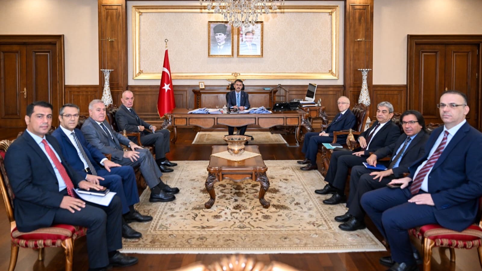 Vali Aktaş hepsini topladı