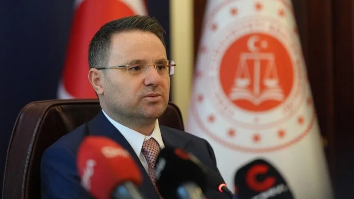 Akın Gürlek: Hakemler soruşturmasında futbolun temiz olması gerekiyor