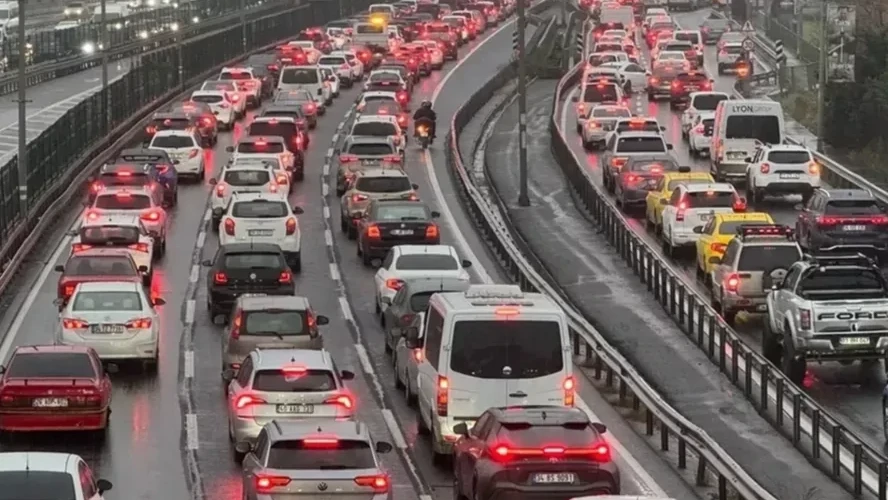 Toplam taşıt sayısı 35 milyona yaklaştı... Ağustos'ta Renault başı çekti