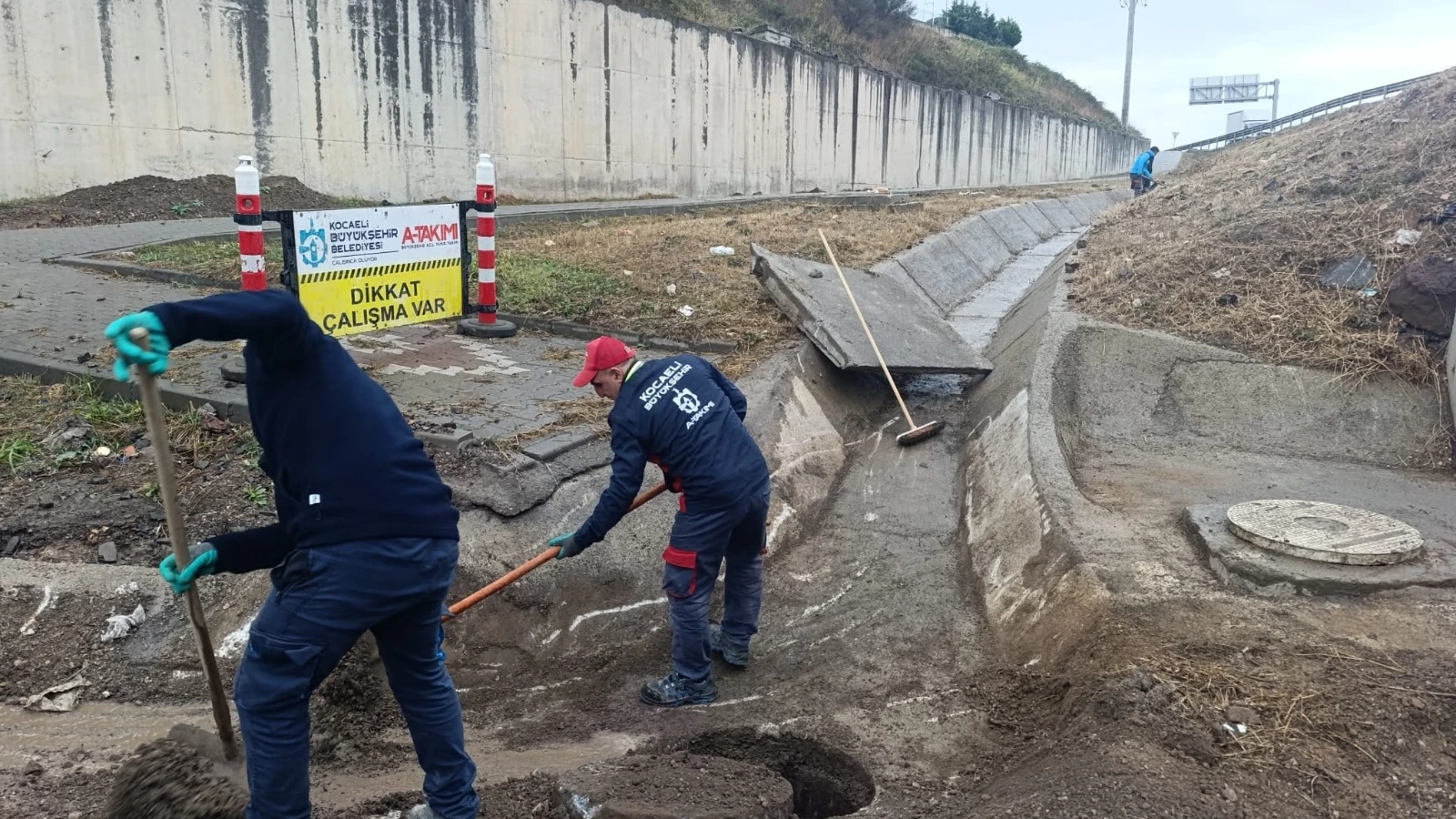 Kocaeli’de yağışa karşı hızlı ve yoğun mesai