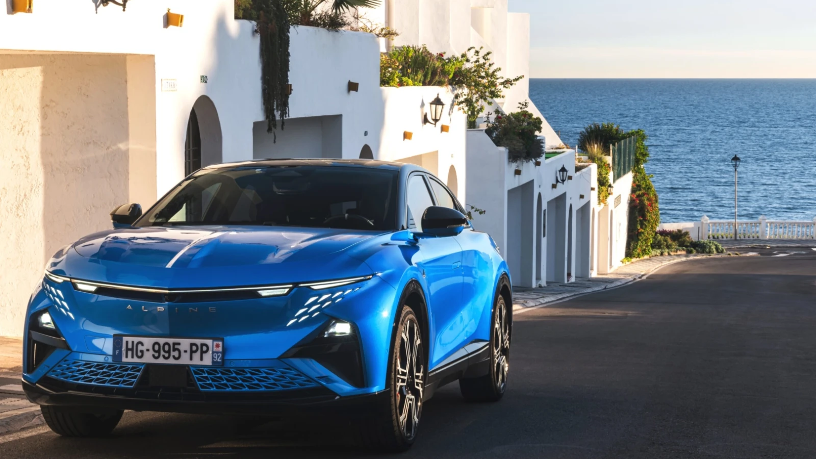 Alpine, Türkiye’deki Satış ve Deneyim Noktalarını Genişletiyor