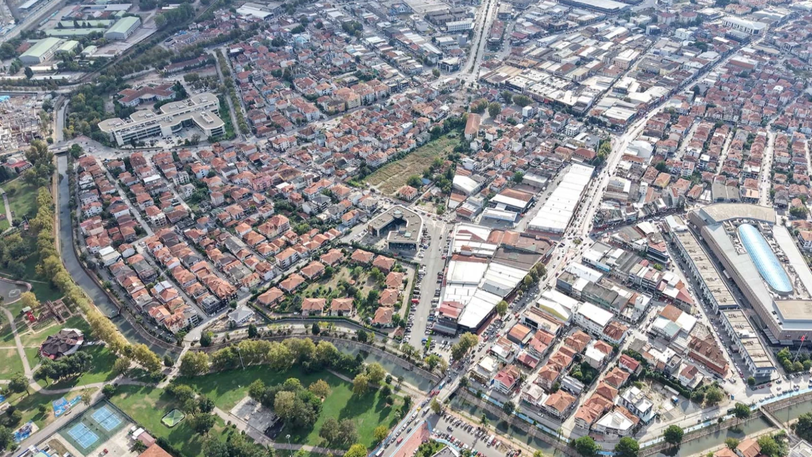 Sakarya’da 25 yıllık ulaşım sorunu çözülüyor