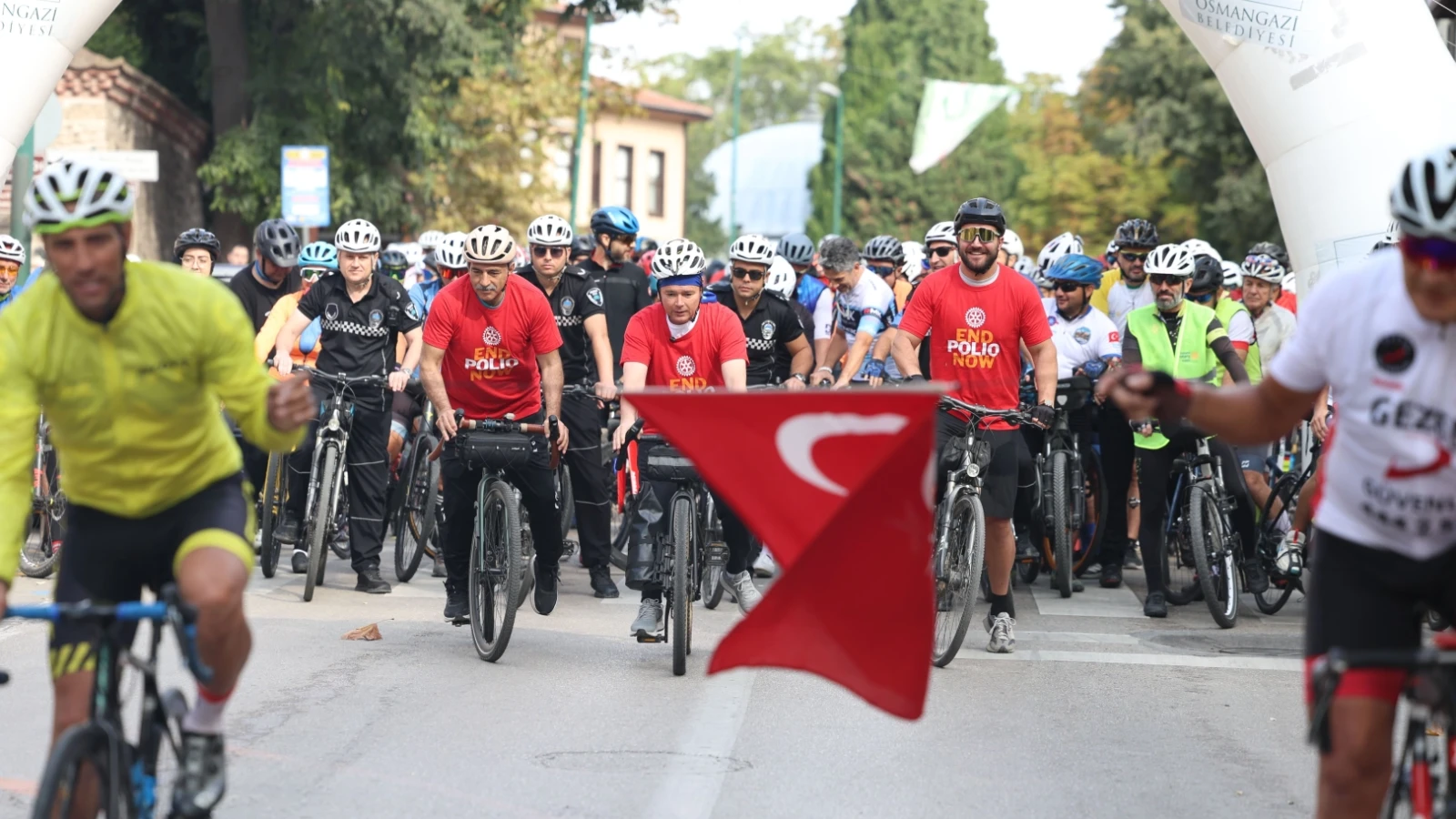 Bursa'da Tophane'den Mudanya'ya farkındalığa pedal çevrildi