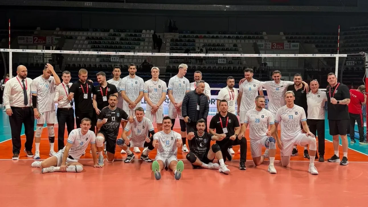 Gebze Belediyespor Axa Sigorta Kupa Voley’de çeyrek finalde
