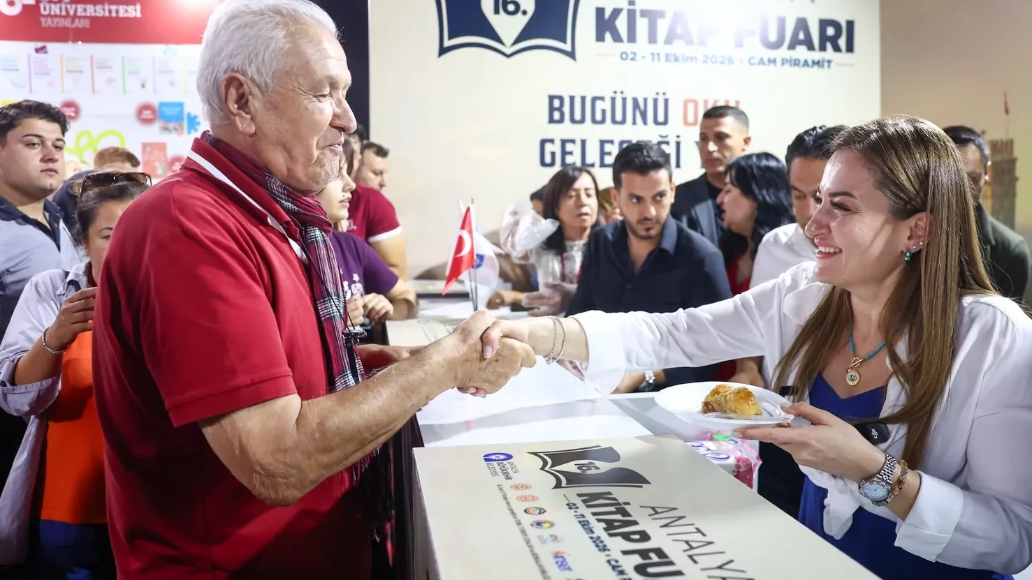 Antalya Kitap Fuarı rekorla kapanış yaptı