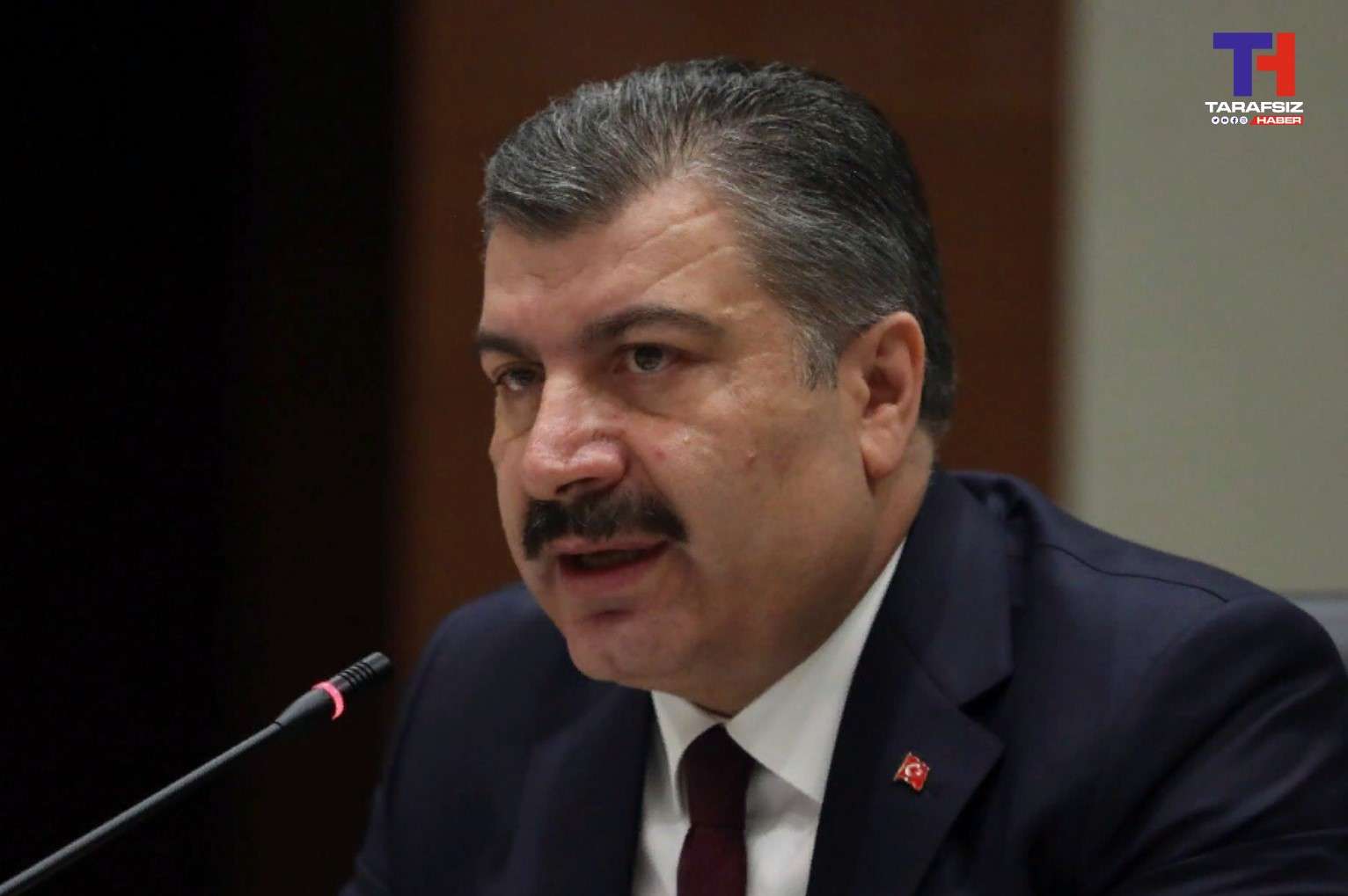 Sağlık Bakanı Koca, Sağlıkçılara Tehdit Gibi Mektup Gönderdi