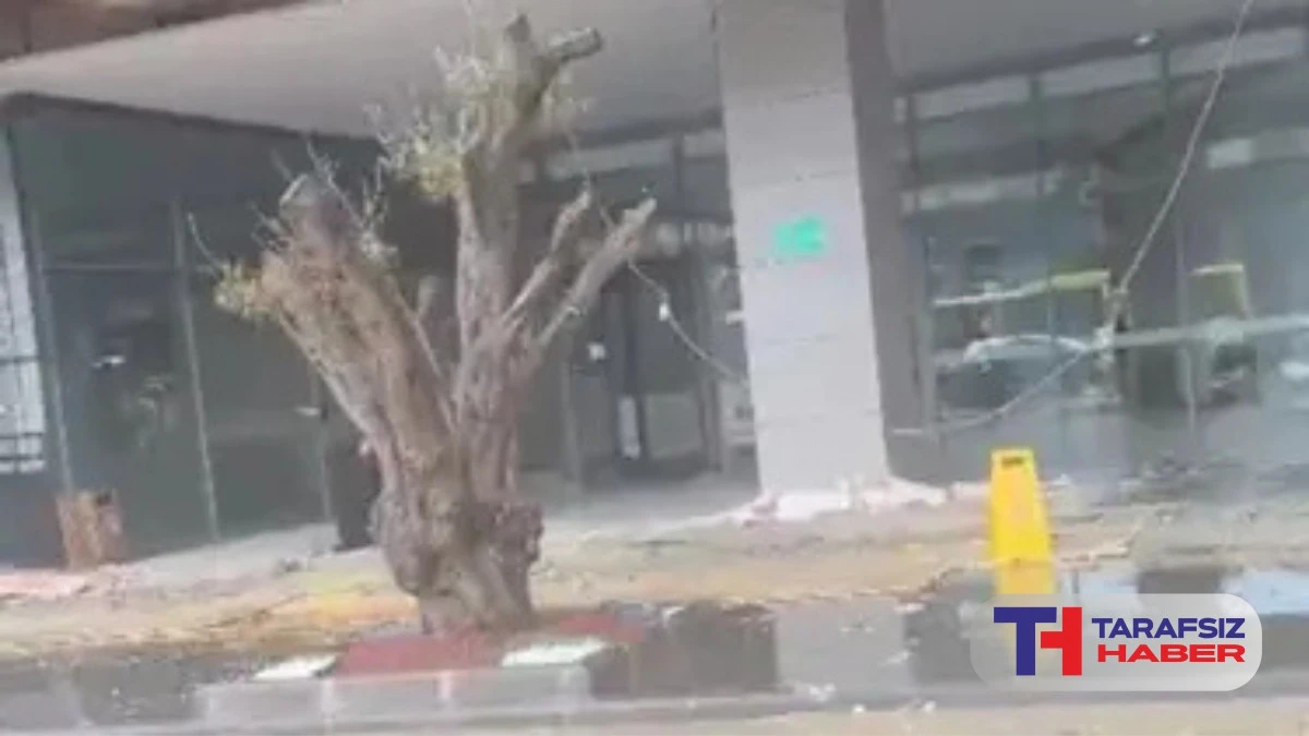 Batman’da sağanak sele neden odu, AVM girişinde tavan çöktü