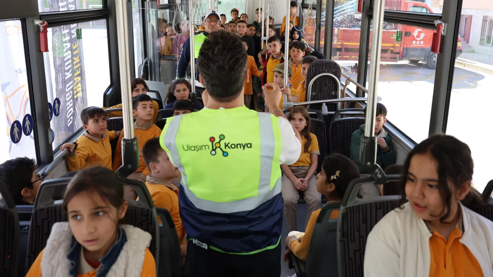 Konya'da 'Nezaket Otobüsü' bilinci artıyor